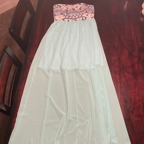 formal blue maxi dress Darby Light Blue Maxi Formal Dress - US 6